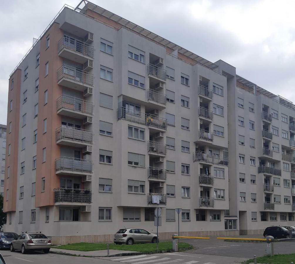 Apartment With Garage Lavici زغرب المظهر الخارجي الصورة